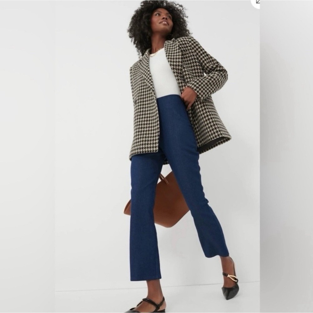 Tuckernuck Navy Cropped Straight-Leg Pants